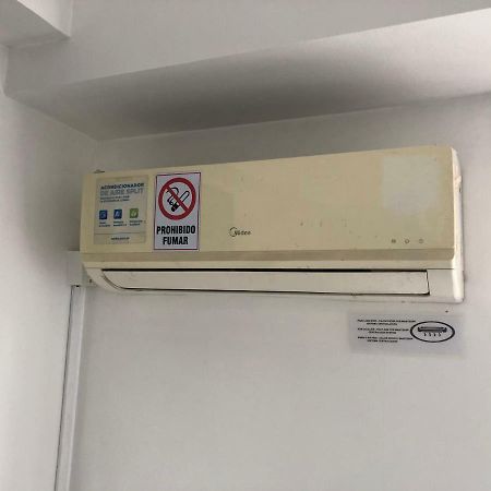 Appartamento Departamento en Recoleta Wifi Buenos Aires Esterno foto