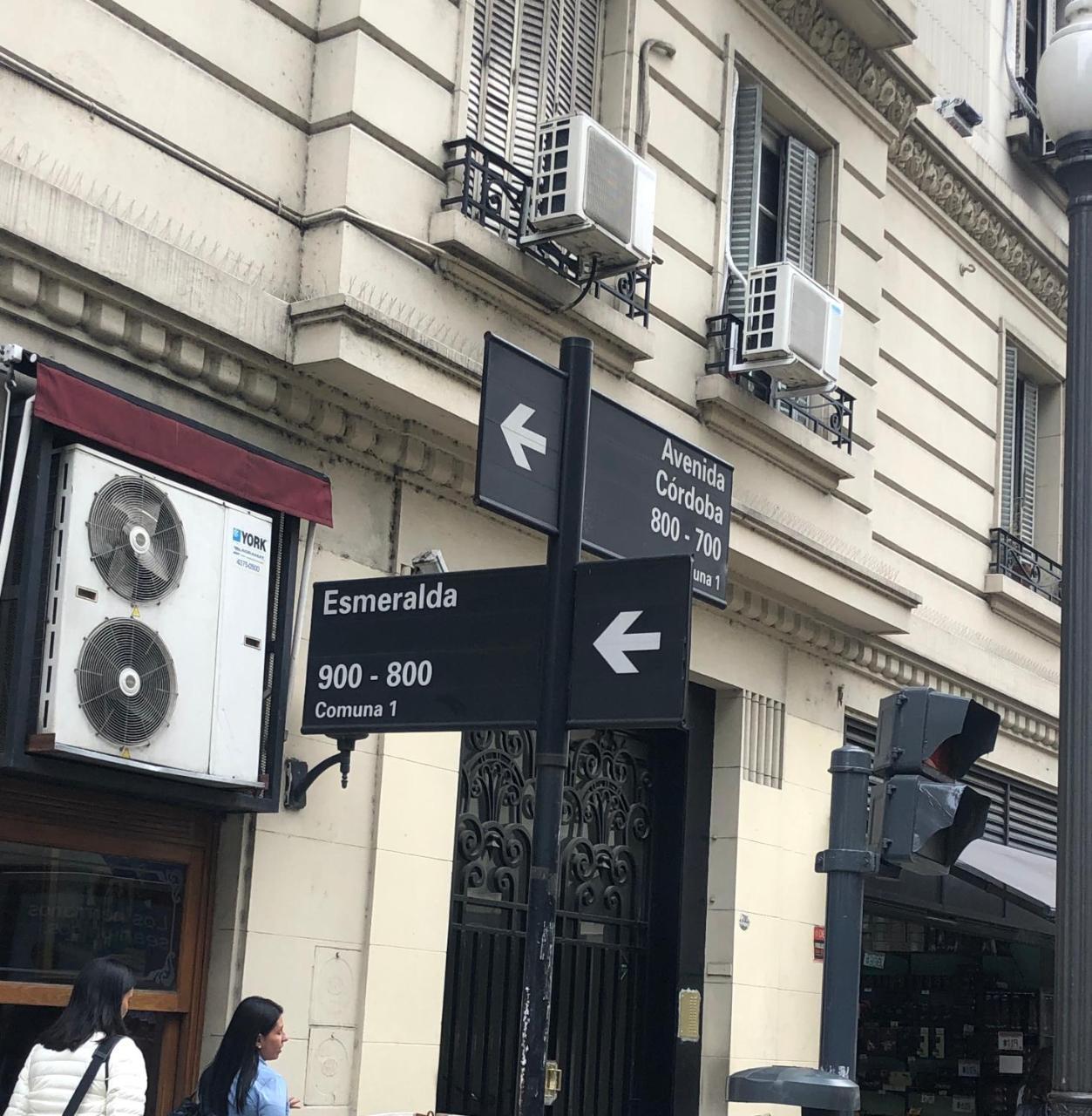 Appartamento Departamento en Recoleta Wifi Buenos Aires Esterno foto